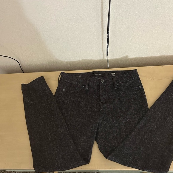 Liverpool Dark Gray Modonna 4/27 Petite  Leggings - Picture 1 of 4